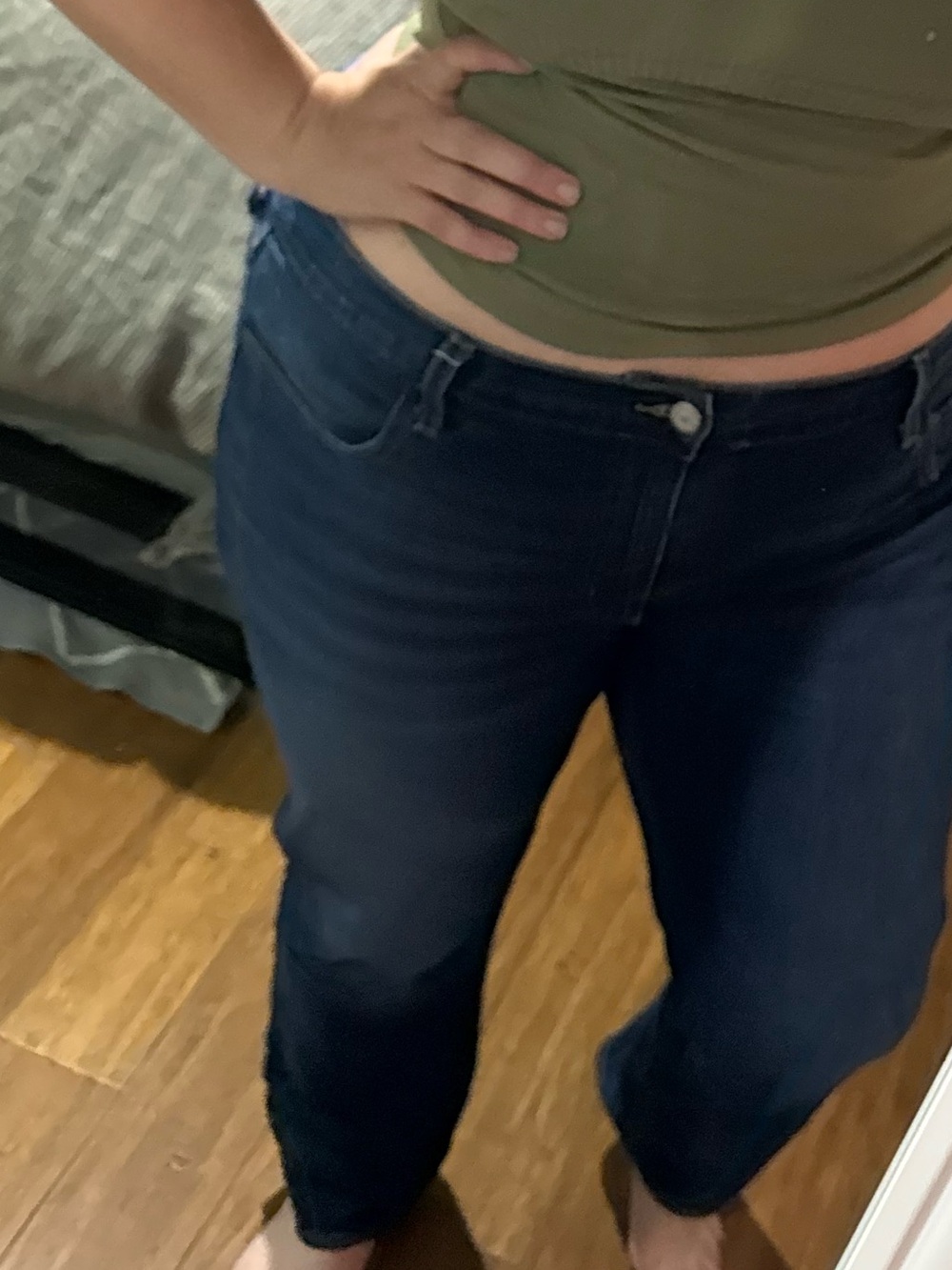 Old Navy Mid-Rise Wow Boyfriend Jeans in Dark Blue